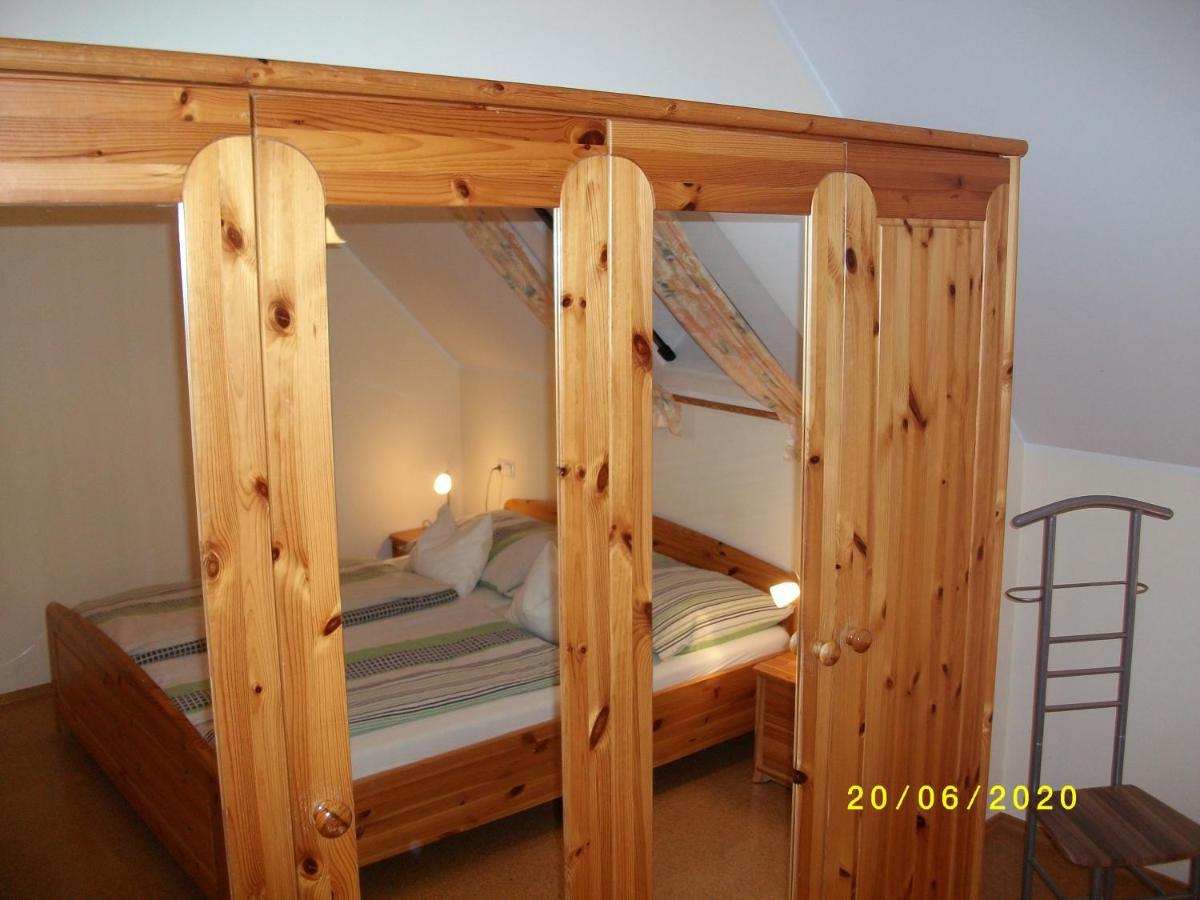 Ferienwohnung Moni Geiseldorf Luaran gambar